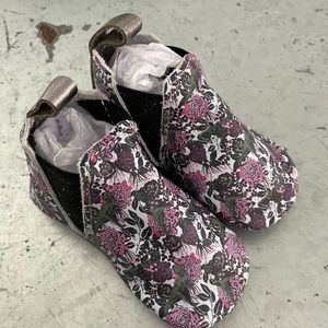 Freshly Picked Chelsea Boot Limited Edition Size 4